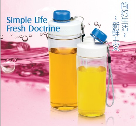 免费水杯 1275037886420.jpg